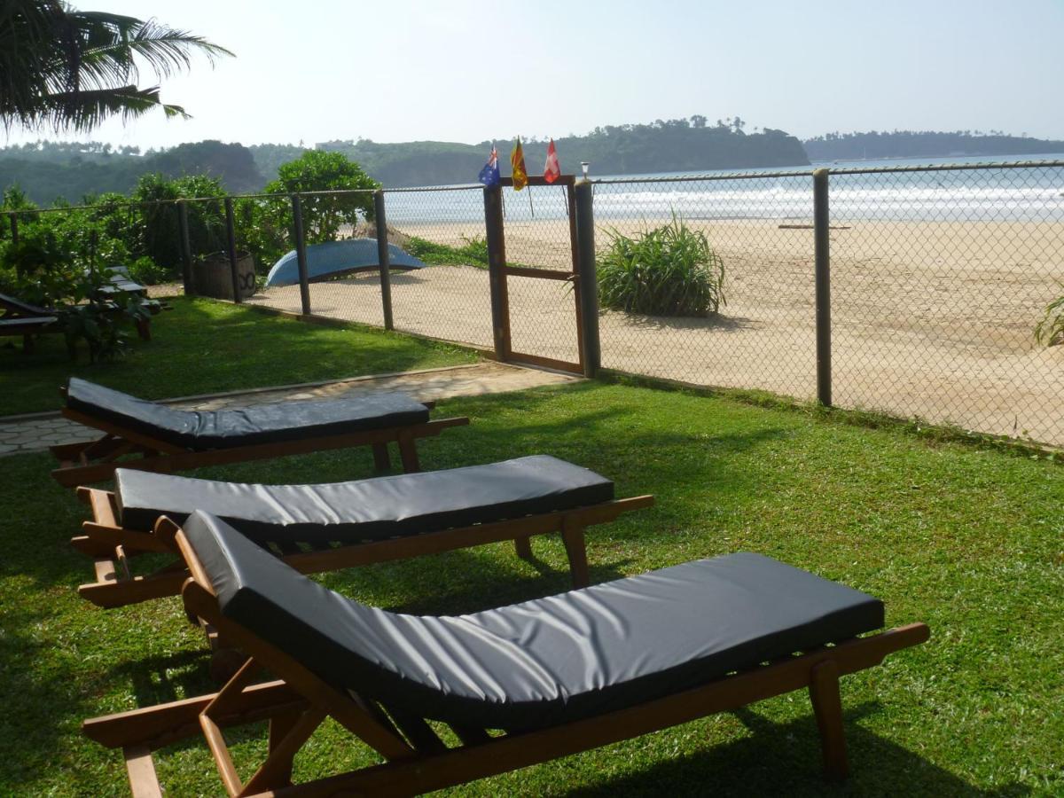 Aussie Swiss Weligama 호텔 외부 사진