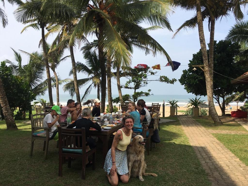 Aussie Swiss Weligama 호텔 외부 사진