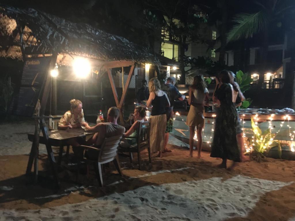 Aussie Swiss Weligama 호텔 외부 사진